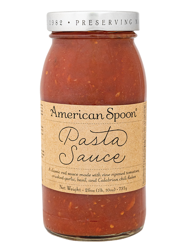 Jar of tomato pasta sauce