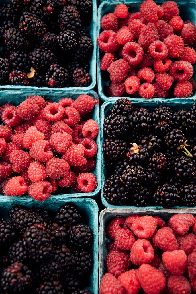 quarts of fresh red raspberries and blackberries