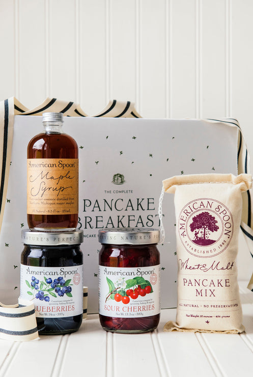Load image into Gallery viewer, Classic Pancake Breakfast Box
