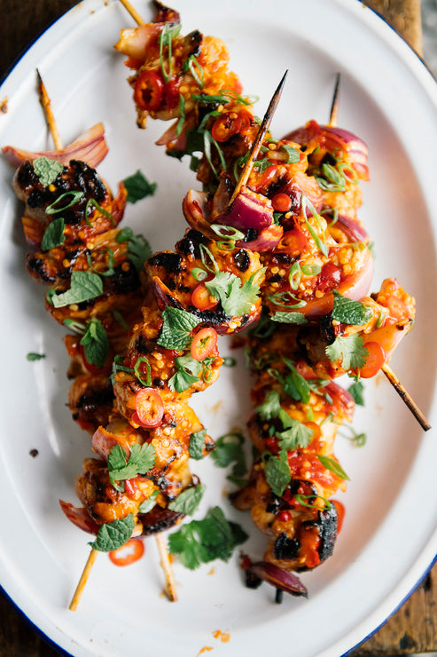 Load image into Gallery viewer, Chicken kabobs made with Chili Jam
